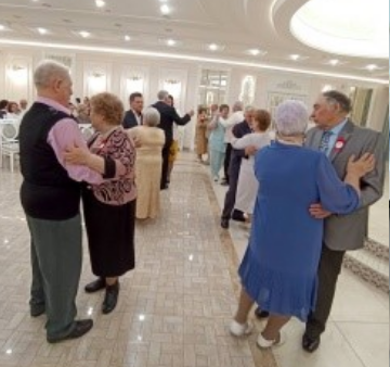 20 апреля во Дворце бракосочетания г.о. Тольятти  проведено торжественное чествование юбиляров супружеской жизни